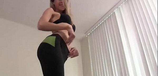  Jerk off to my ass while I do yoga JOI